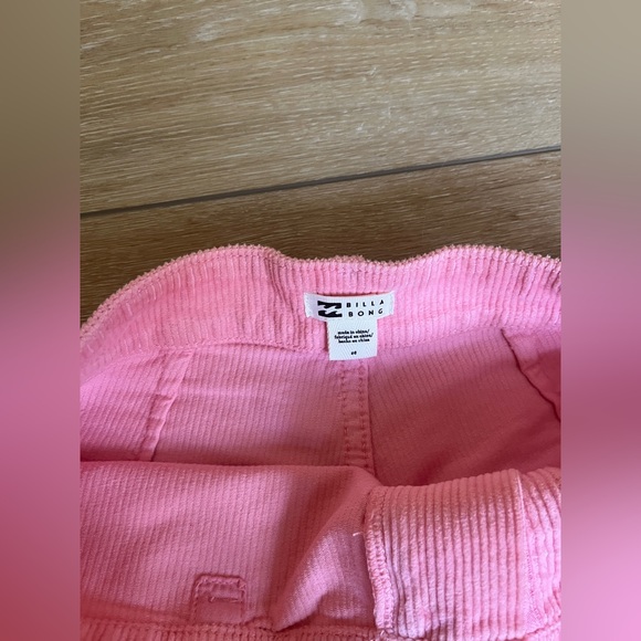 Pink Corduroy Women Shorts billabong - Picture 2 of 3